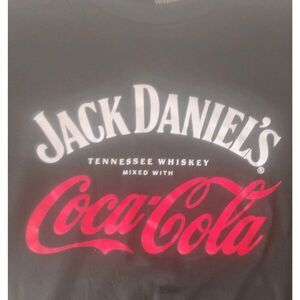 Jack Daniel’s Coca-Cola Black Collab T-Shirt XL Whiskey Cola Graphic Tee EUC
